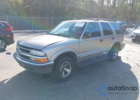 2001 Chevrolet Blazer Lt from USA, damaged, VIN 1GNCS13W312120708